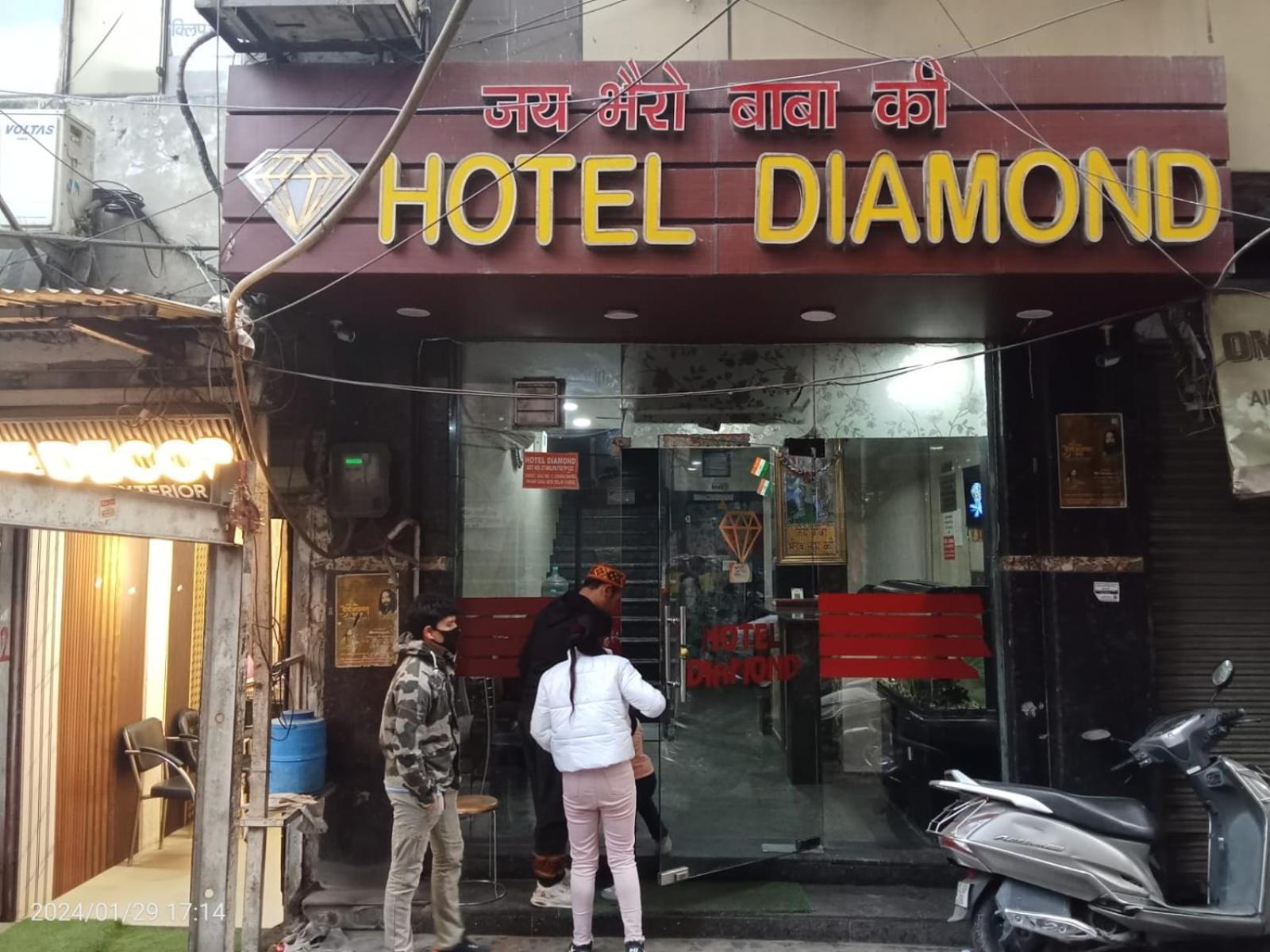 Hotel Diamond Нью-Дели Экстерьер фото